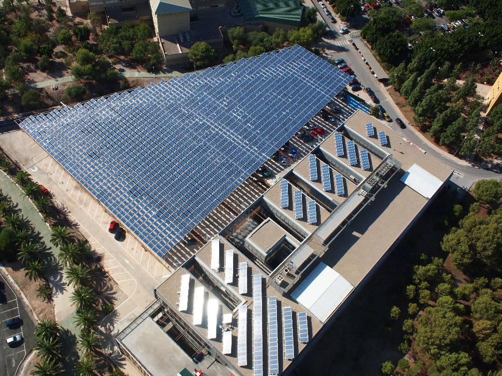 Instalación fotovoltaica en la Universidad de Murcia