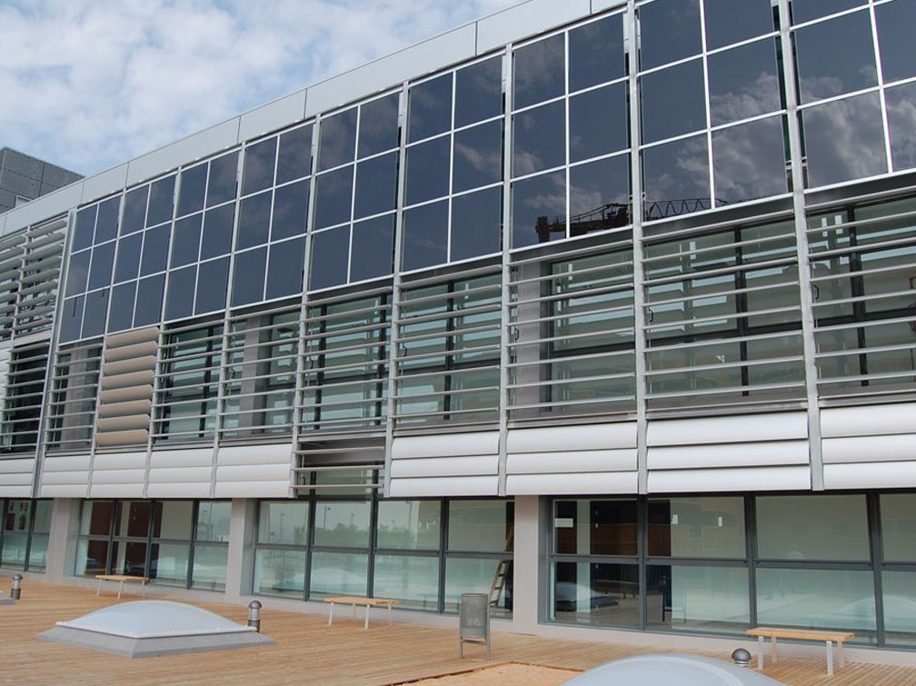 Instalación fotovoltaica en el Centro de Transferencia Tecnológica de Fuente Álamo. Universidad de Murcia.