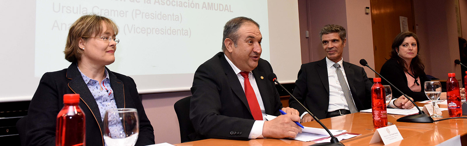La Asociación Murciana para la Difusión del Alemán se presenta en la UMU