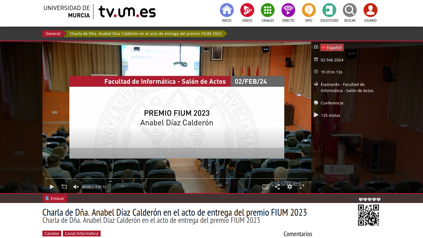 Vídeo e imágenes de la charla del premio FIUM y las distinciones «Alumni»