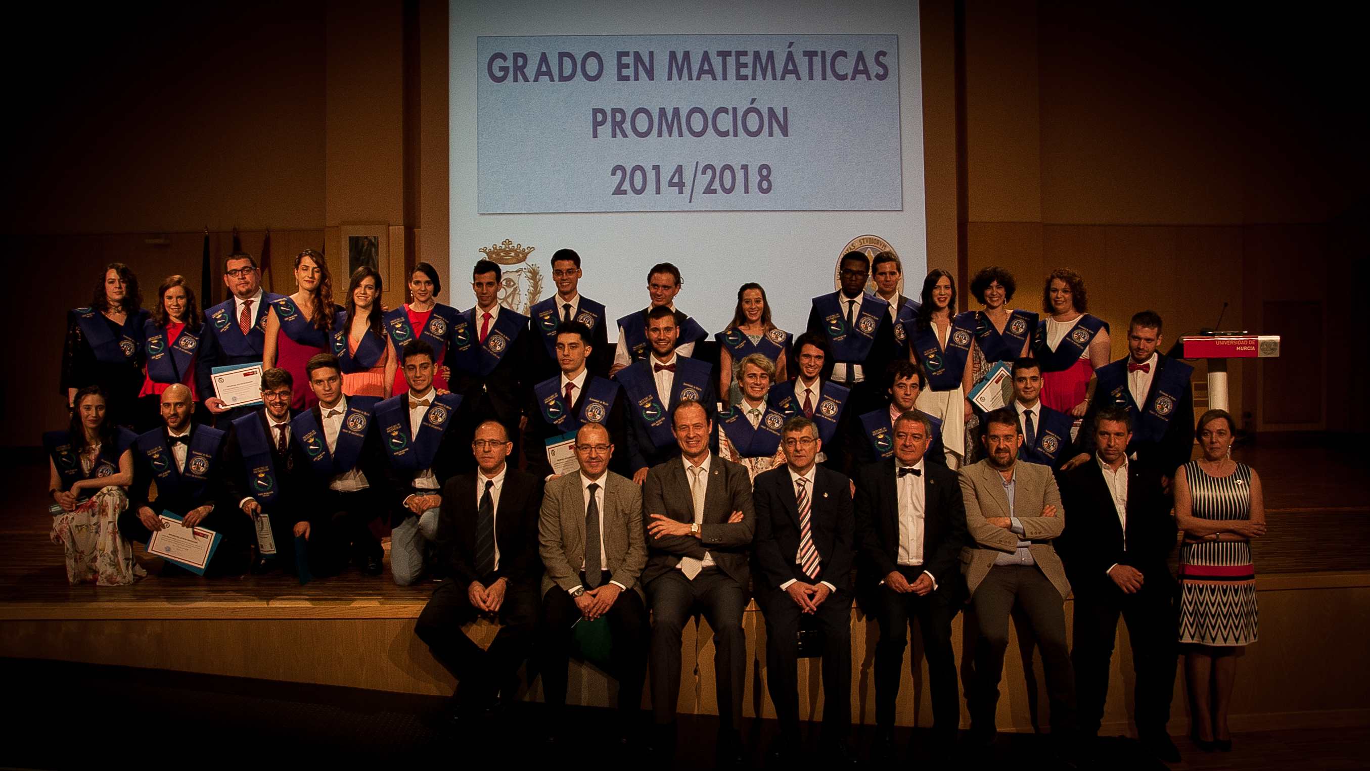 Acto de Graduación de la VI promoción del Grado en Matemáticas (39 promoción de los estudios en matemáticas) - Facultad Matemáticas