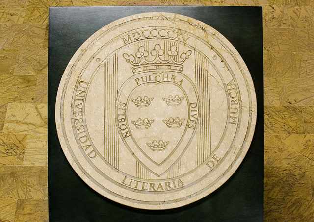 Escudo Universidad de Murcia 1915 a 1393