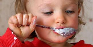 Los alimentos infantiles preparados pueden reforzar el valor nutricional de la leche humana