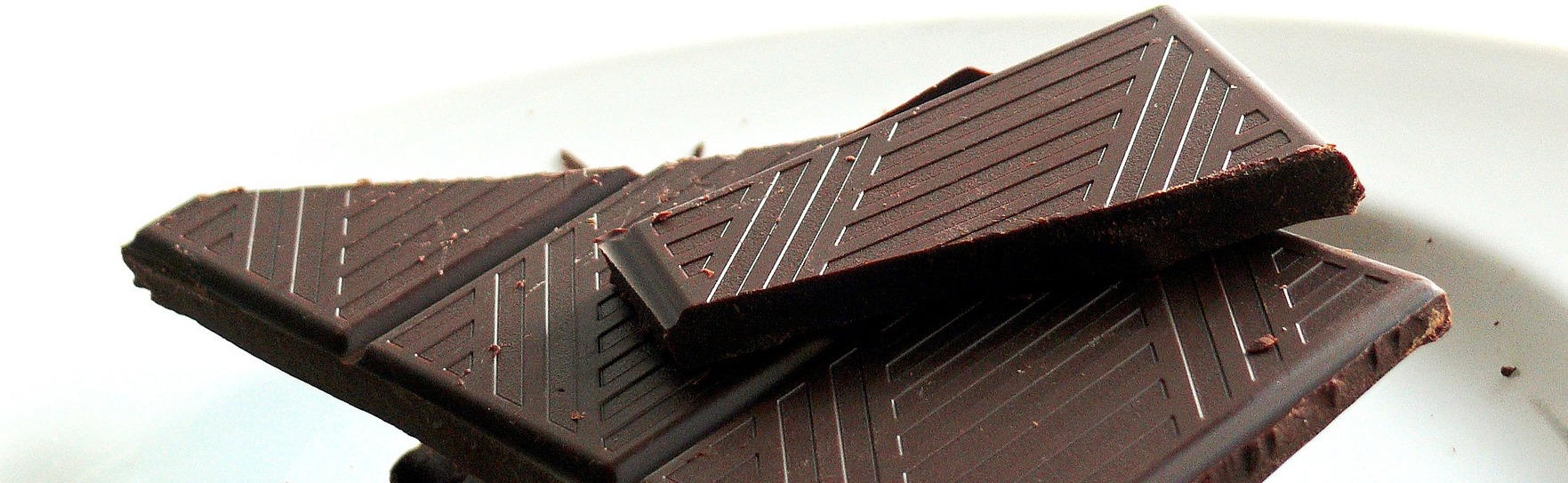 Una ingesta alta de chocolate por la mañana puede ayudar a quemar grasa y reducir los índices de glucemia en mujeres posmenopáusicas