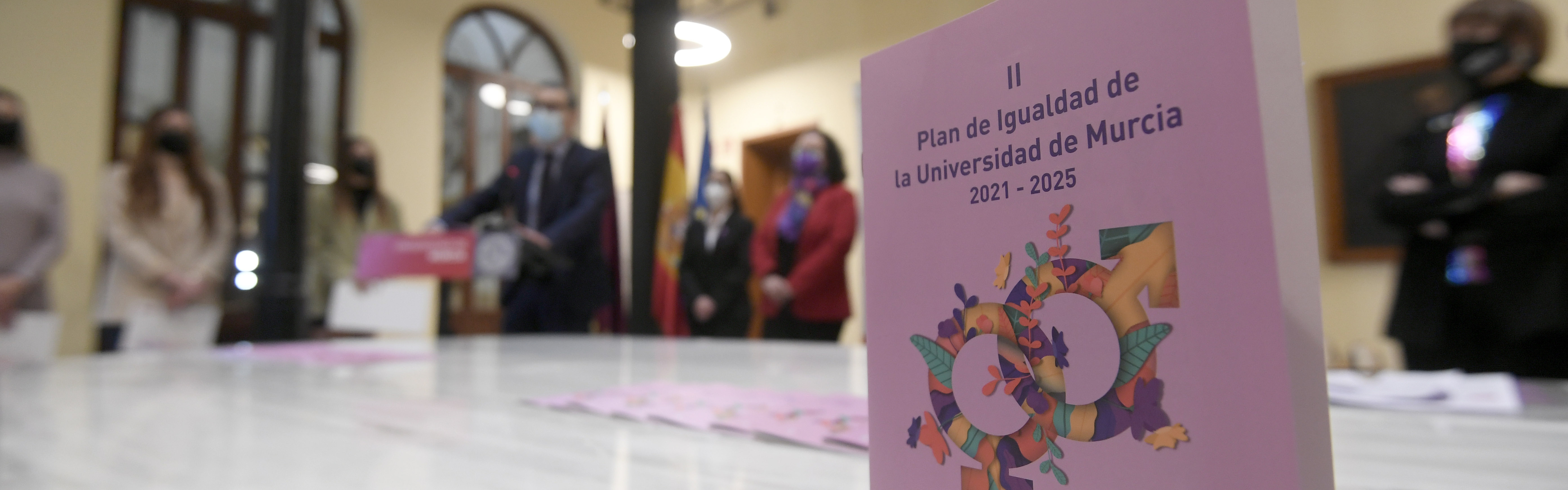 La Universidad de Murcia conmemora el 8M con las mujeres ucranianas en el pensamiento