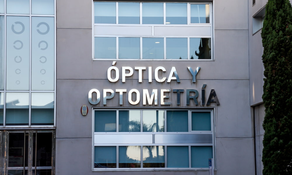 Facultad de Óptica y Optometría