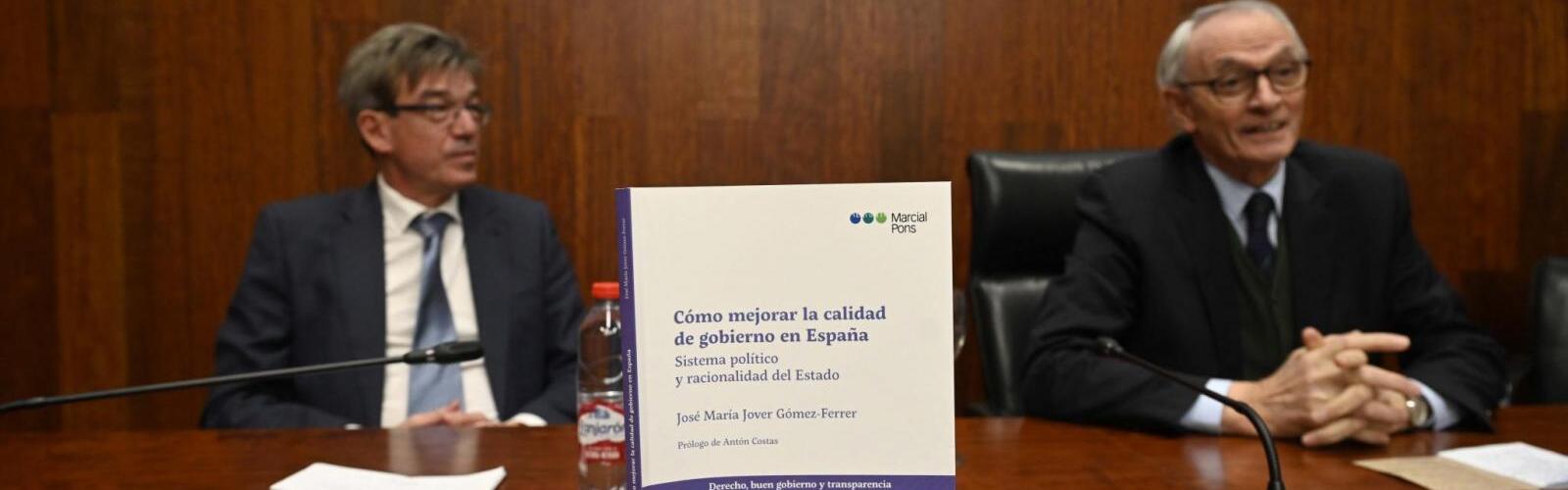 José María Jover, letrado mayor del Consejo de Estado, presenta en la UMU su libro 'Cómo mejorar la calidad de gobierno en España'