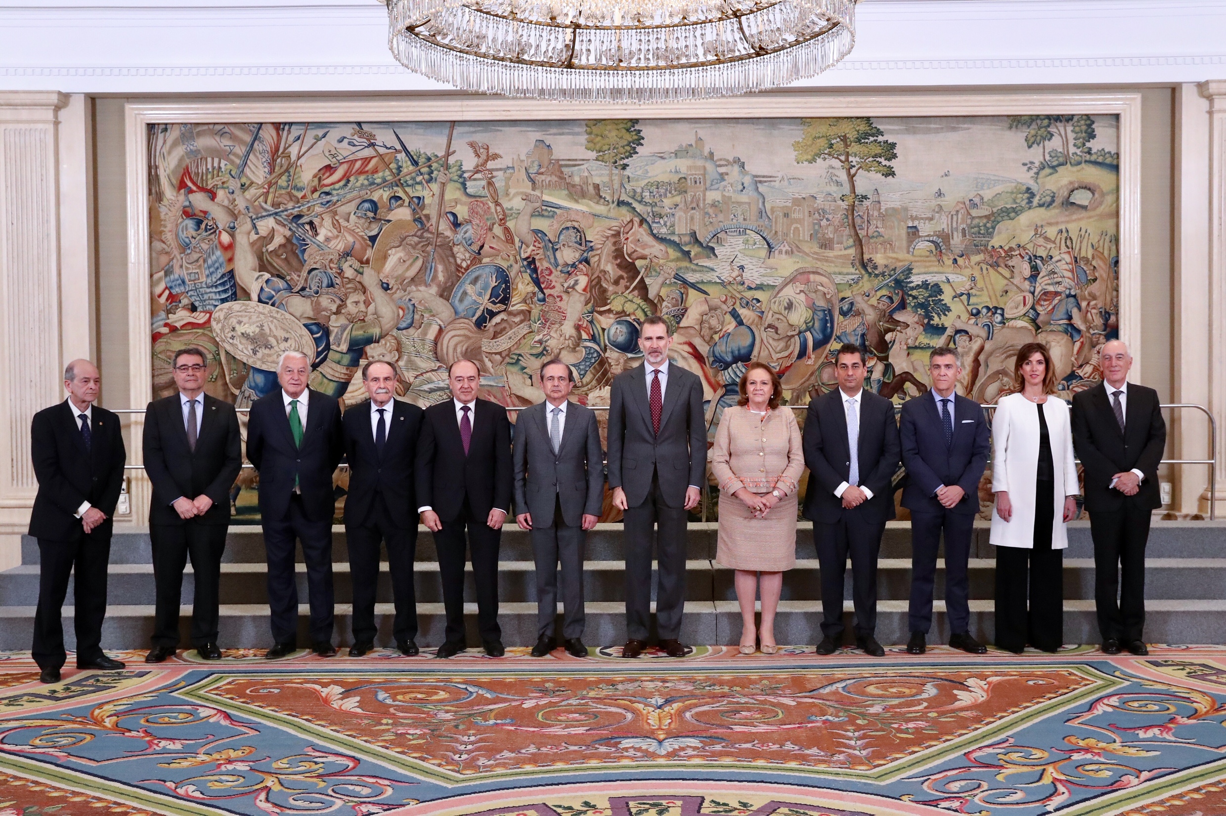 Foto miembros del Comité Ejecutivo con S.M. Felipe VI
