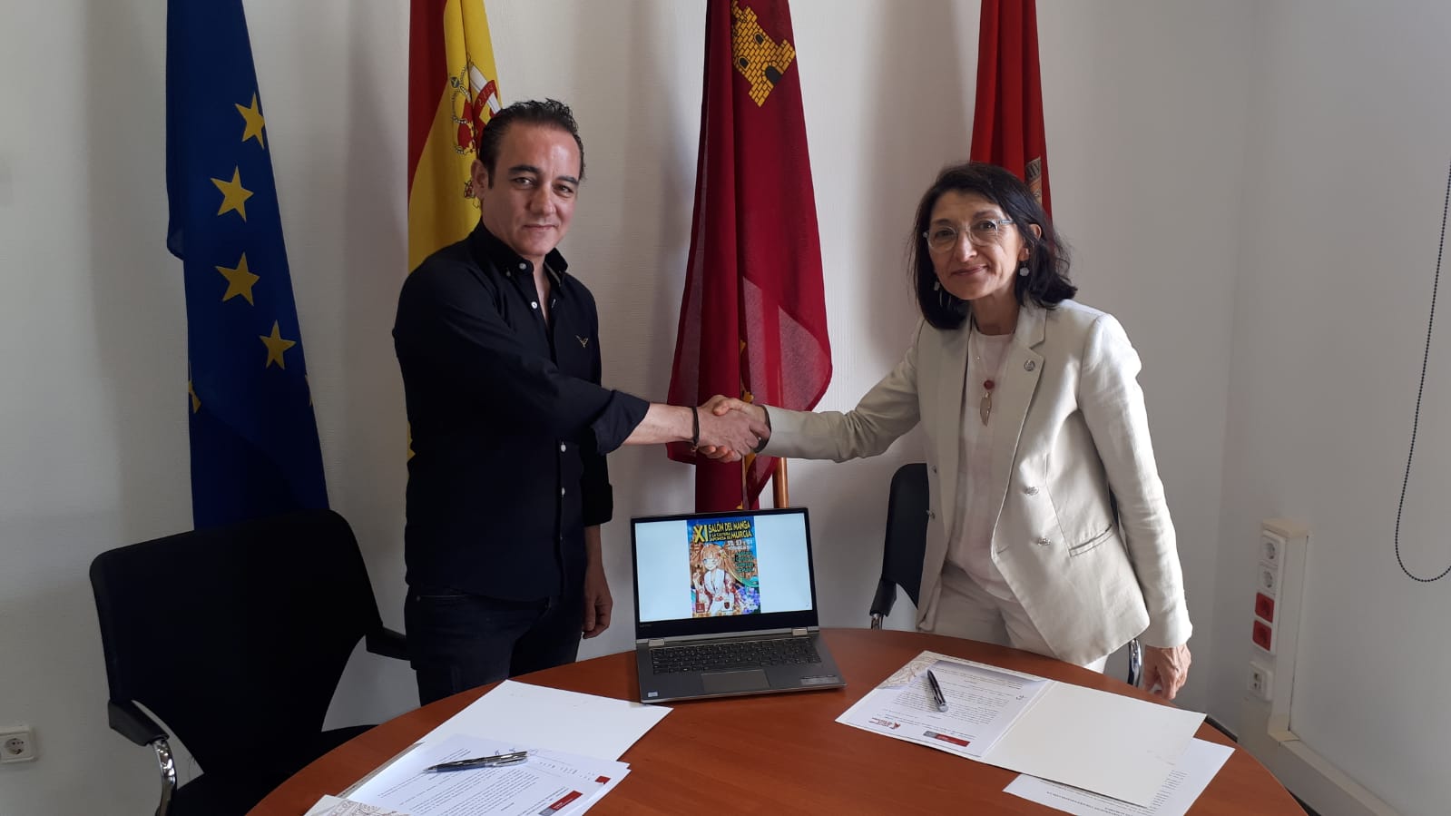 Se firma un convenio de voluntariado con Murcia se Remanga