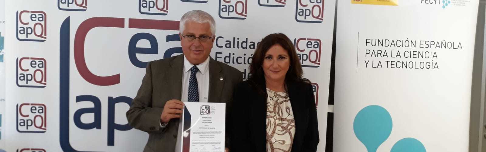 Nota de prensa - ANECA y la Unión de Editoriales Universitarias entregan a la Universidad de Murcia el sello de calidad CEA-APQ por la gestión editorial de la colección Editum-Signos