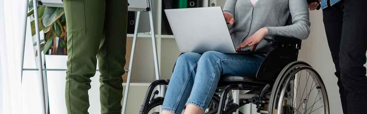 Nota de prensa - Una investigación de la UMU pone de relevancia la necesidad de que se impulsen programas específicos para potenciar el emprendimiento entre personas con discapacidad