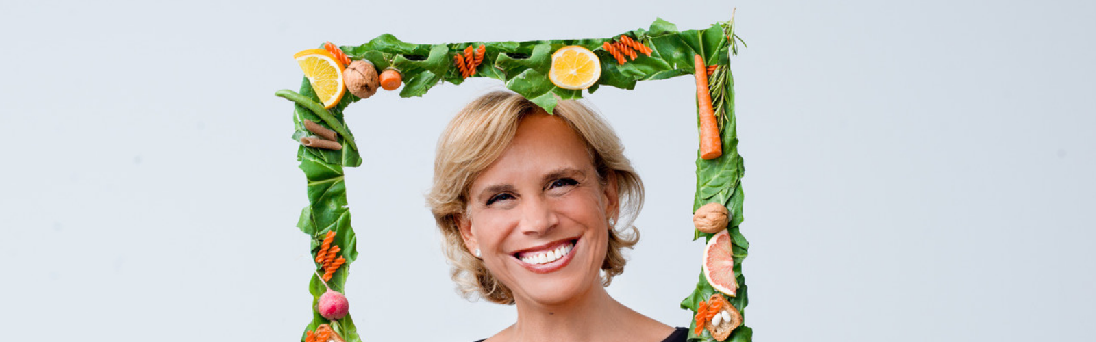 ‘Simplicity’: el nuevo libro de Marta Garaulet que simplifica la alimentación para comer sano