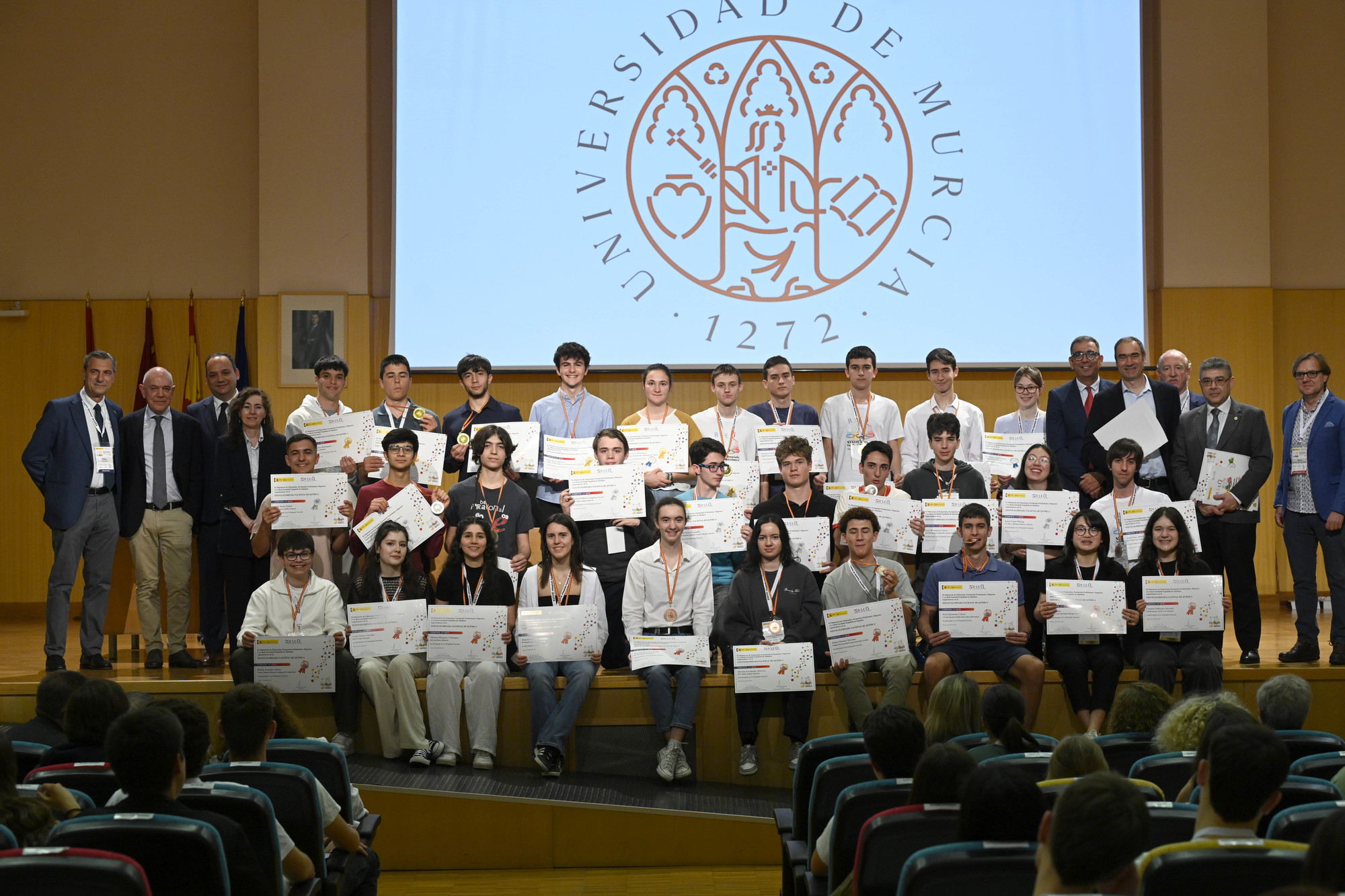 Nota de prensa - 120 alumnos compiten en la Olimpiada Nacional de Química, celebrada en la UMU