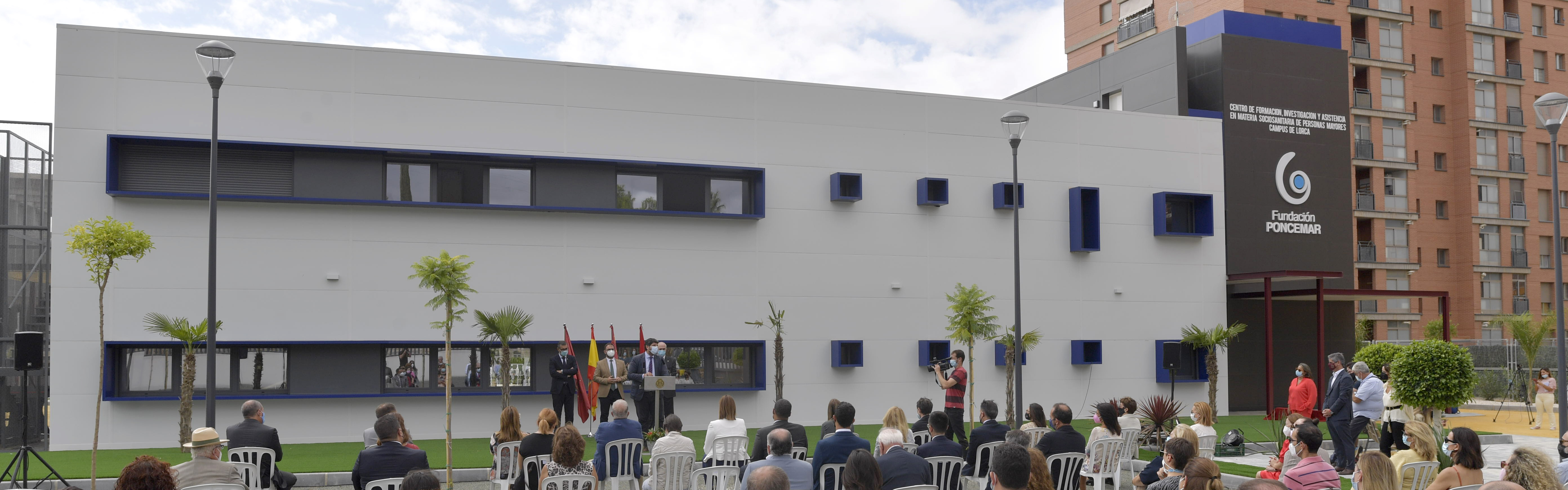 La Universidad de Murcia y la Fundación Poncemar inauguran el Centro de Formación, Investigación y Asistencia sociosanitaria a personas mayores del Campus de Lorca