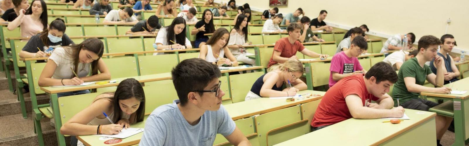 El 68% de los estudiantes consigue aprobar la EBAU en la convocatoria extraordinaria de julio