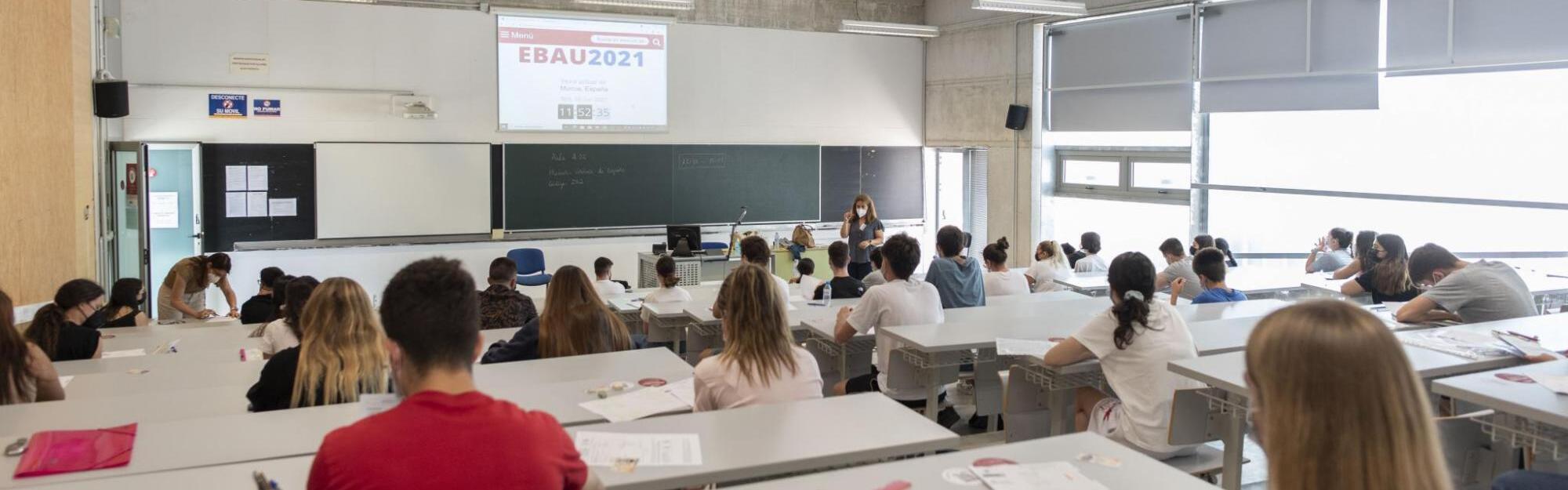 8.452 estudiantes de la Región de Murcia se inscriben en la EBAU, que comienza el lunes