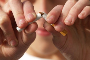 Un 5% menos de fumadores en España entre 2009 y 2017, según una investigación de la UMU