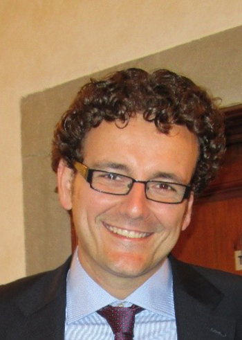 Dr. Juan Jorge Piernas López